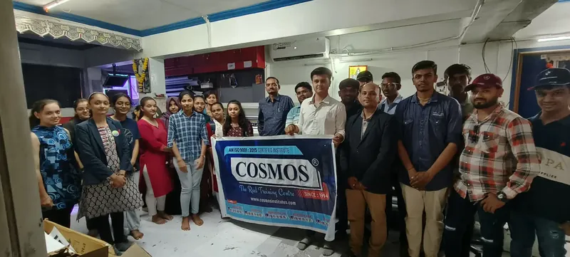 Cosmos students visited OM DG Printing Press for industry exposure